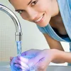LED světelná koupelnová baterie, barevné vodovodní lampy s Náhled obrázku produktu 10
