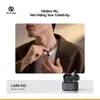 A person is shown attaching a small microphone to their shirt, with a product shot of the earbuds and charging case below. Anteprima dell’immagine prodotto