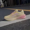 Chaussures Adidas Supernova Stride IE1072 Voir les images du produit 6