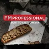 A close-up shot of a slice of bread on a white cutting board, with a knife and a red banner with text. Produktbild-Vorschau