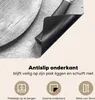 KitchenYeah© Herdabdeckplatte Ein rundes Schneidebrett mit Produktbild-Vorschau 4