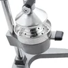 A close-up view of a manual citrus juicer. Voir les images du produit