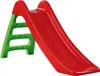 A red and green plastic children's slide. Anteprima dell’immagine prodotto