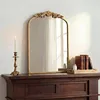 Goldener Vintage-Spiegel - 76 x 48 cm - Gebogener, antiker Produktbild-Vorschau 3