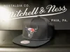 Mitchell & Ness Chicago Bulls Květinová výplň Náhled obrázku produktu 3