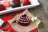 Nordic Ware -Tiered Heart Cakelet Pan Produktbild-Vorschau 4