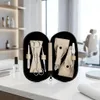 Set cosmetico per manicure pedicure pinzette taglierina Anteprima dell’immagine prodotto 4