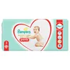 A package of Pampers Premium Care diapers with a baby depicted on it. Produktbild-Vorschau