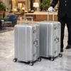 Travelhouse London - Športový kufor XL, strieborný Náhľad obrázku produktu 11