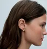 Pandora Boucles d'oreilles ovales en perles d'eau douce de Voir les images du produit 2