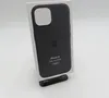 iPhone 15 Silikon Case mit MagSafe - Schwarz Produktbild-Vorschau 10