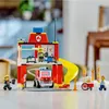 LEGO® 60375 LEGO® City 60375 Feuerwehrstation und Löschauto Anteprima dell’immagine prodotto 10