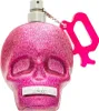 A pink glittery skull-shaped perfume bottle with a silver band and the word "POLICE" on it. A bright pink tag is attached to the bottle by a chain. Anteprima dell’immagine prodotto