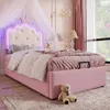 A child's bedroom with a pink princess-themed bed. Produktbild-Vorschau