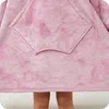 Kuschelige Hoodie Decke mit Ärmeln (Rosa) – Vielseitiger Produktbild-Vorschau 9