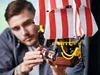 LEGO® Ideas 21322 Piraci z Zatoki Barrakud Podgląd zdjęcia produktu 21