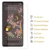 A screen protector is shown on a smartphone, with feature callouts on the right. Produktbild-Vorschau