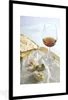 MuchoWow® Gerahmtes Poster Ein köstliches Glas Portwein und Produktbild-Vorschau 1