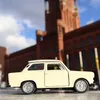 Spielzeugauto Trabant 601 beige Trabbi Trabi Souvenir DDR Produktbild-Vorschau 9