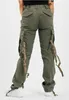 A person wearing olive green cargo pants. Produktbild-Vorschau
