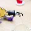 Versatore per bottiglie argento opaco con tappo in plastica Anteprima dell’immagine prodotto 6