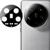 A close-up of a smartphone camera lens protector and a smartphone. Produktbild-Vorschau