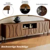 A modern wooden TV stand with decorative wavy fronts and black metal legs, shown with decorative vases and books on its shelves. The image includes three circular insets highlighting product features. Anteprima dell’immagine prodotto