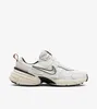 Nike V2K Run Summit White Light Orewood Brown (Women's) - Produktbild-Vorschau 4