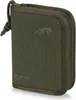 A close-up view of a green wallet with a zipper closure. Anteprima dell’immagine prodotto