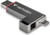 A close-up studio shot of a Verbatim USB flash drive with both USB-A and USB-C connectors. Voir les images du produit