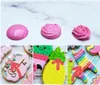 A collage of images showing different applications of royal icing for decorating cookies, including a key-shaped cookie, a cactus and pineapple cookie, and a piñata cookie. Produktbild-Vorschau