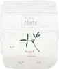 A close-up, front-facing view of a single disposable diaper. Produktbild-Vorschau