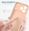 A hand is touching a peach-colored phone case, highlighting its matte surface and soft grip. Produktbild-Vorschau