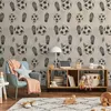 Vliesbehang - Sporen en Ballen - Zwart-wit voetbalmotieven Productafbeelding-voorbeeld 1