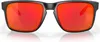 Oakley Holbrook XL 941704 Matte Black/Prizm Ruby Lifestyle Produktbild-Vorschau 5