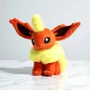 Flamara Plüschtier 20 cm – Pokémon Kuscheltier – Weiches Produktbild-Vorschau 2