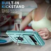 A person in the background is blurred, while a green phone case with a ring stand is in the foreground on a wooden table. Produktbild-Vorschau