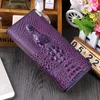 Elegancki Portfel Damski Crocodile w Czerwonym Kolorze Podgląd zdjęcia produktu 4