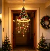 Luminaires suspendus décorés, forme de bonnet de Père Noël Voir les images du produit 2