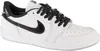 A single Nike Jordan 1 Retro Low '85 shoe shown from a side-angle. Náhled obrázku produktu