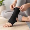 2 Stück Sprunggelenkbandage / Knöchelstütze L Produktbild-Vorschau 3