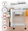 A white oil radiator is shown in a living room setting, with decorative elements and furniture in the background. Text overlays highlight product features. Anteprima dell’immagine prodotto
