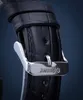 A close-up shot of a watch strap and buckle. Voir les images du produit