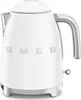 A white Smeg kettle is shown against a white background. Produktbild-Vorschau