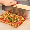 Krumble Pizzaschneider mit Holzgriff - Pizza - Produktbild-Vorschau 3