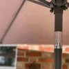 Parasol droit 3m inclinable à manivelle en aluminium taupe Voir les images du produit 5