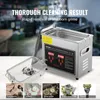 A VEVOR digital ultrasonic cleaner with a basket and examples of items that can be cleaned by it. Voir les images du produit
