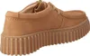 A side view of a brown Clarks Torhill Bee shoe. Náhľad obrázku produktu
