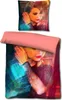 A pillow and duvet cover set featuring a portrait of Taylor Swift. Podgląd zdjęcia produktu