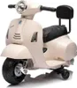 A white children's electric scooter designed to look like a Vespa. Podgląd zdjęcia produktu